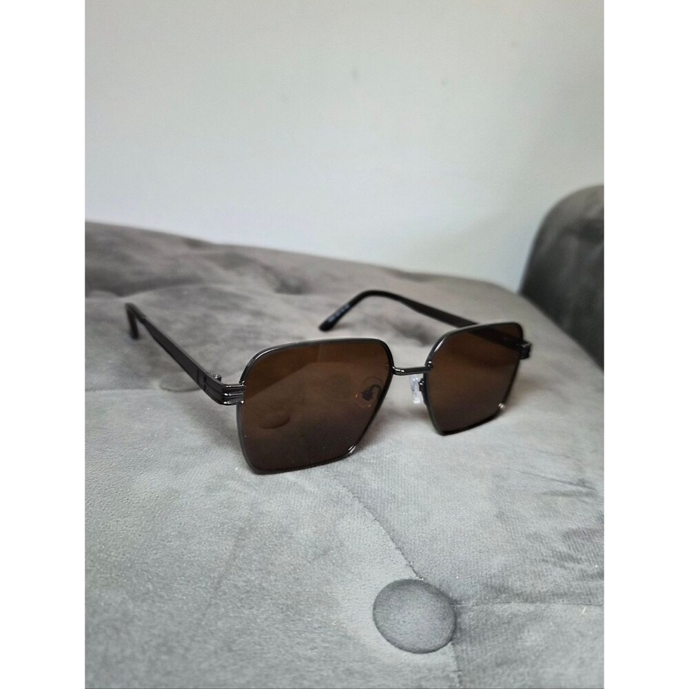 Unbranded Women's Brown and Black Sunglasses